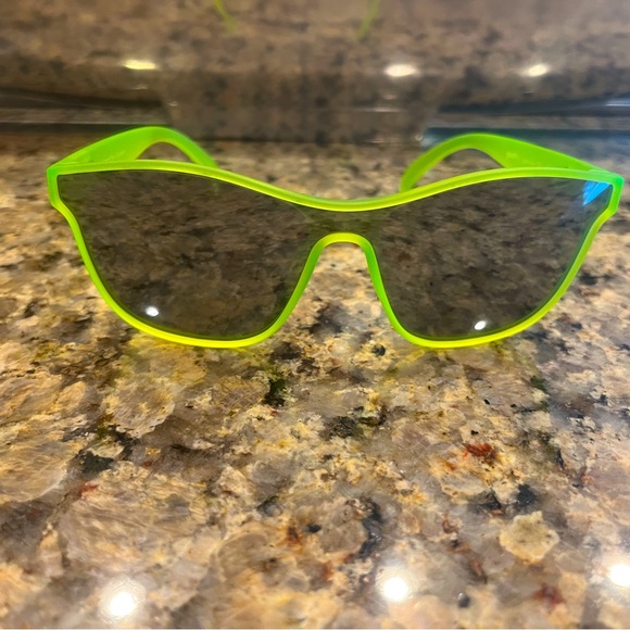 Goodr VRG’s - Picture 1 of 3